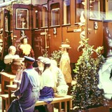 Nurnberg_Eisenbahnmuseum_Bahnhof_1985_historische_Zug_Szene-fa