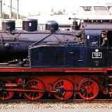 DNE_184_Nurnberg_Dutzendteich_Bahnhof_1985_Schienenbus