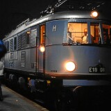 E_18_08_grau_stahlblau_Nurnberg_Hauptbahnhof_1985