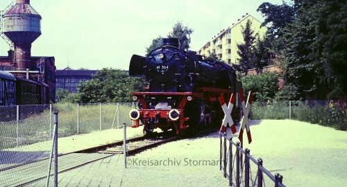 BR_41_364_Nurnberg_Bahnhof_Ost_1985.jpg