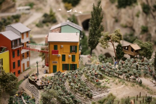 Miniaturwunderland_Modell_Gauge_1_87_H0_Talien_Amalfi_Kuste_a-0.jpg