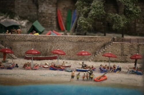 Miniaturwunderland_Modell_Gauge_1_87_H0_Italia_ItalienKuste_Mare_Meer_Strand_p-3.jpg