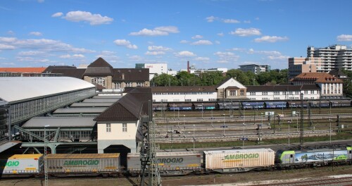 Darmstadt_Hauptbahnhof_Jugendstil_2025_Mai_Hbf_b-0.jpg