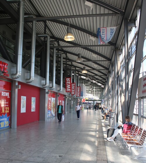 Darmstadt_Hauptbahnhof_2025_Mai_Hbf-16.jpg
