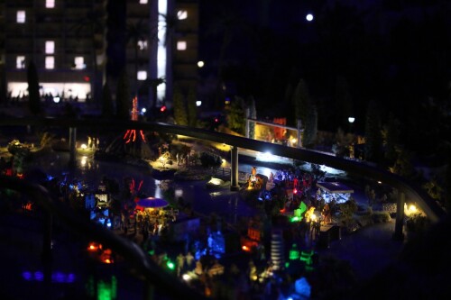 Miniaturwunderland_Miwula_Hamburg_Italien_Kuste_Strand_Park-1.jpg