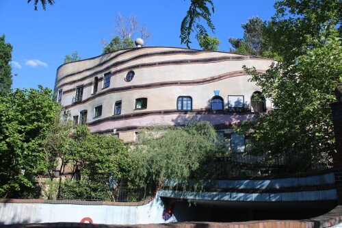 Darmstadt_Hundertwasserhaus_Hundertwasser_letztes_Haus_Projekt_2025_Mai-22.jpg