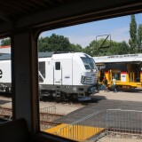 b_Vectron_BR_248_Dual_Mode_Willke_Gleisbau_Ludwigslust_2025_Juni_26_Eroffnung_Lokschuppen-1