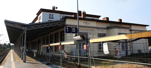Ludwigslust Bahnhof a Bahnsteig Empfangsgebäude Juni 2025 (1)