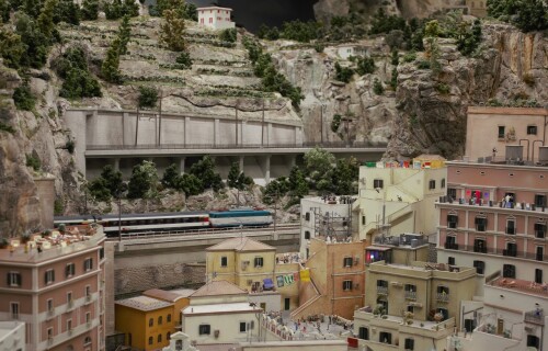 Miwula_Miniaturwunderland_FS_Italien_Italy_Gauge_1-87_Ferrovia_italia-1b.jpg