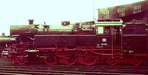 BR 066 002 Gießen Bahnhof 1972 Lokschuppen BW Drehscheibe