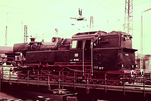 BR 066 002 Gießen Bahnhof 1972 Lokschuppen BW Drehscheibe a