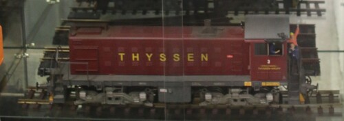 Thyssen-Krupp_US_rail_Diesel_locomotive_Spur_2_Museum_Schramberg.jpg