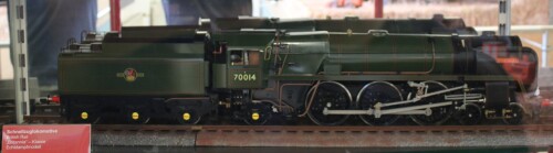 BRitania_clas_British_Railway_BR_green_Spur_2_Museum_Schramberg.jpg