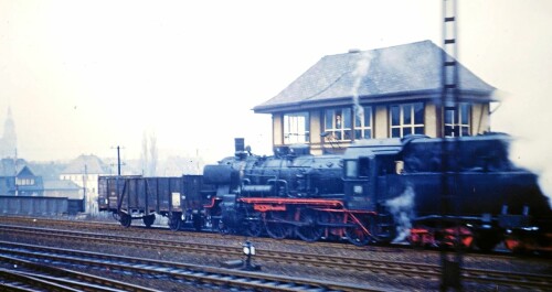 BR 38 preußische P8 Stellwerk Fachwerk Dampflok Kurzzug Strecke Homburg Haut Trier Bahnhof 1967 Klau