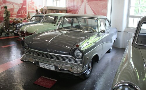 Ford Taunus 17 M P2 grau hellgrau Automuseum Schramberg 2025 Mai