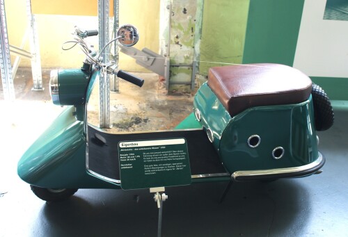 Bärbeletta Motorroller Eigenbau grün Automuseum Schramberg 2025 Mai
