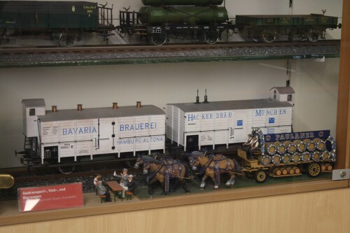 Guterwagen_Epoche_1_Bavaria_Brauerei_Altona_BRemserhauschen_Brauereikutsche_Brauereipferd_Spur_2_Museum_Schramberg.jpg