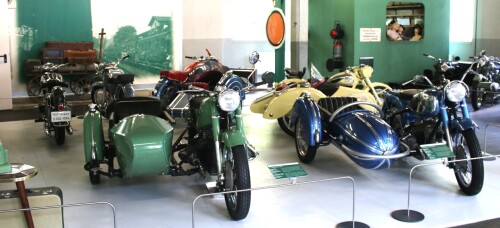 Zündapp Gespann KS 601 sport grün n blau Automuseum Schramberg 2025 Mai (1)