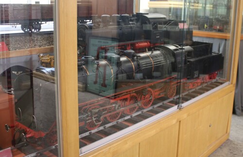 BR_39_scale_-zu_8_Spur_2_Museum_Schramberg.jpg