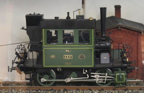 BR 98 Glaskasten K.bay.Stb.B. grün Spur 2 Museum Schramberg