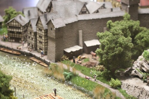 cb_Stadtmauer_Stadt_spates_Mittelalter_fruhe_Neuzeit_deutsche_Geschichte_Miniaturwunderland-2.jpg
