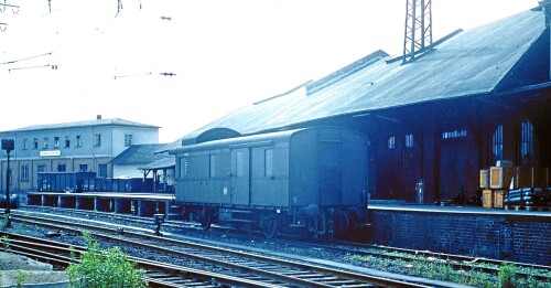 Gepäckwagen Donnerbüchse Saarbrücken Bahnhof Hauptbahnhof Schwerdfeger Kreisarchiv Stormarn 1970