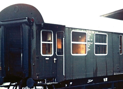 Steuerwagen CPw3ygf 99552 Umbauwagen Saarbrücken Hauptbahnhof Schwerdfeger Kreisarchiv Stormarn 1970