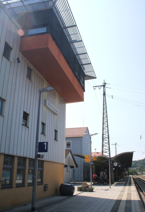 Bahnhof Treuchtlingen Stellwerk DB 2025 Aug (1)