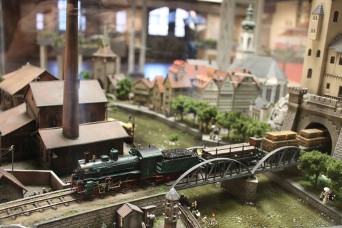 gl_Eisenbahn_1.-Weltkrieg_Weimarer_Republik_deutsche_Geschichte_Miniaturwunderland-13---Kopie.jpg