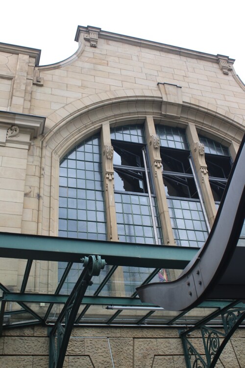 b Koblenz Hbf Hauptbahnhof Main Station Empfangsgebäude DB AG Details (3)