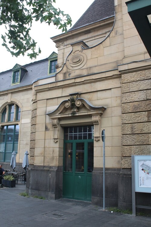 b Koblenz Hbf Hauptbahnhof Main Station Empfangsgebäude DB AG Details (4)