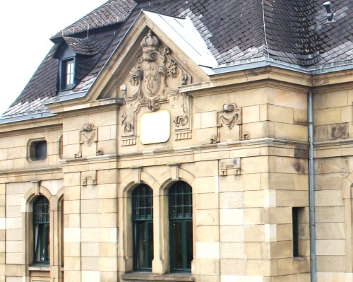 b Koblenz Hbf Hauptbahnhof Main Station Empfangsgebäude DB AG Details (4d)