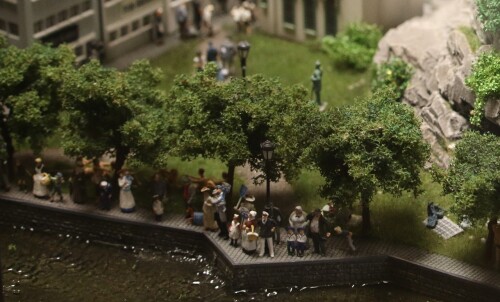 gc_1.-Weltkrieg_Weimarer_Republik_Park_Ufer_Proemnade_deutsche_Geschichte_Miniaturwunderland-1.jpg