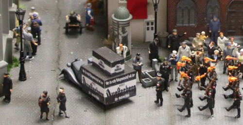 Burg_Schloss_3.-Drittes_Deutsches_Reich_Nazi_deutsche_Geschichte_Miniaturwunderland_Diorama_Krieg_H0-10.jpg