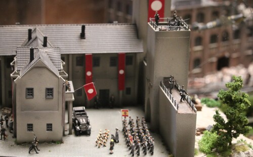 Burg_Schloss_3.-Drittes_Deutsches_Reich_Nazi_deutsche_Geschichte_Miniaturwunderland_Diorama_Krieg_H0-4.jpg