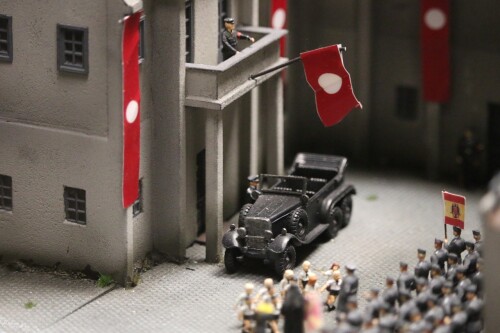 Burg_Schloss_3.-Drittes_Deutsches_Reich_Nazi_deutsche_Geschichte_Miniaturwunderland_Diorama_Krieg_H0-6.jpg