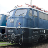 BR_112_348_E_10.12-E_20_BR_120_004_stahlblau_kobaltblau_Drehstromlok_DB_Museum_Koblenz-3