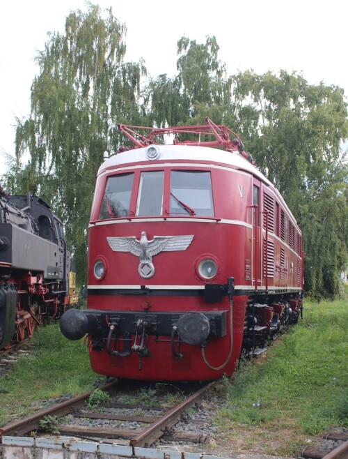 f Altbaulok E 19 12 BR 119 012 DRG Adler DB Museum Koblenz (1)