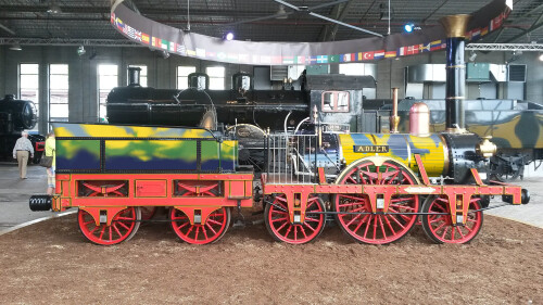 Adler erste Lok Zug Nürnberg Fürth 1835 DB Touristik look Bahngarfield Christian