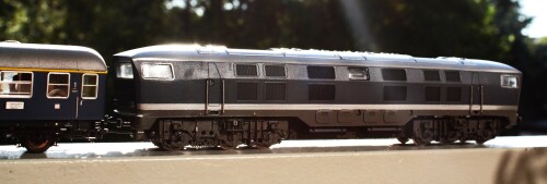 V 320 DH 4000 BR 232 blau stahlblau Liliput H0 a (2)