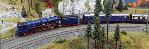 BR 01 E 10 40 BR 140 Frontführerstand M Garratt 1 D 1 blau a