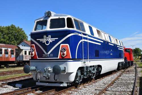 ÖBB 2020 4010 Transalpin dieselelektrisch Roco H0 Bahngarfield Christian