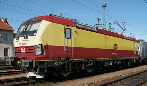 BR 193 Vectron Trans Europ Express IC Lok Intercity rot beige Bahngarfield Christian a