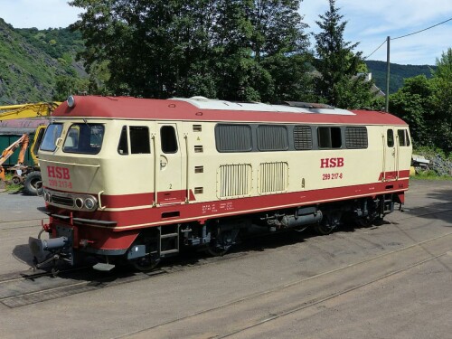 BR 218 217 216 215 Brohltalbahn Diesellok D5 BR 299 TEE Trans Europ Express IC Lok Intercity rot bei