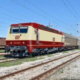 OSE_220_BR_120_Organismos_Sidirodromon_Ellados_Marklin_H0_Trans_Europ_Express_IC_Lok_Intercity_rot_beige_Bahngarfield_Christian