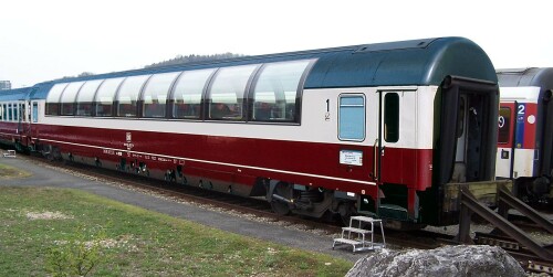 Panoramawagen Domecar Aussichtswagen Rheingold neu Trans Europ Express IC Lok Intercity rot beige Ba