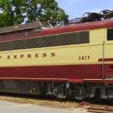 SNCF_TEE_Mistral_Le_V-Capitol_CC-40000_40110_TEE_Trans_Europ_Express_IC_Lok_Intercity_rot_beige_Bahngarfield_Christian_a