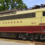 SNCF_TEE_Mistral_Le_V-Capitol_CC-40000_40110_TEE_Trans_Europ_Express_IC_Lok_Intercity_rot_beige_Bahngarfield_Christian_c