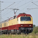 BR_127_Siemens_Euro_Sprinter_Trans_Europ_Express_IC_Lok_Intercity_rot_beige_Bahngarfield_Christian