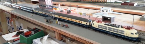 BR 103 233 Roco H0 ozeanblau beige DB Joburg Jo b